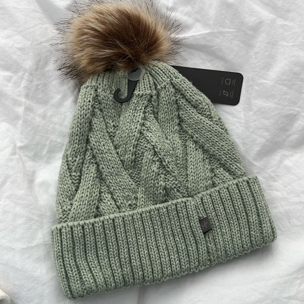 Hot paws hat green